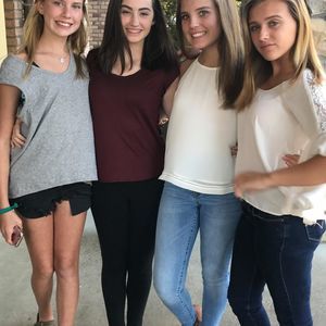 Meet your Posher, Ella